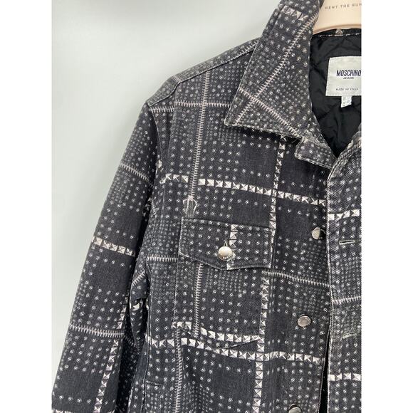 Moschino Jeans Black Quilted Studded Print Denim Trucker Jacket Size 34 - Picture 3 of 6